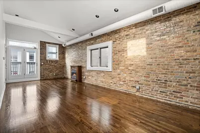 821 N Milwaukee Avenue #3, Chicago, IL 60642 - Photo 5