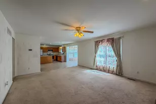 702 Balsam Dr, Saint John, IL 61873 - Photo 19