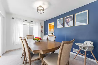 [Address not provided], Carpentersville, IL 60110 - Photo 7