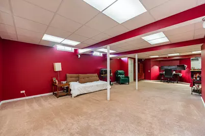 [Address not provided], Carpentersville, IL 60110 - Photo 25