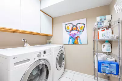 [Address not provided], Carpentersville, IL 60110 - Photo 13