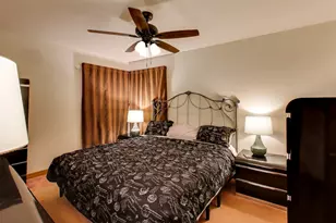 9012 S 50th Ave S, Oak Lawn, IL 60453 - Photo 5