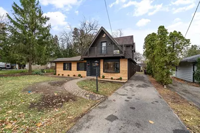 27 Maple Avenue, Lake Zurich, IL 60047 - Photo 1