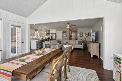 2785 Gains Court, Yorkville, IL 60560 - Photo 7