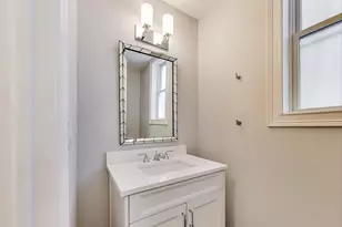 2038 N Burling St, Chicago, IL 60614 - Photo 9