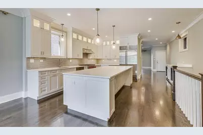 2038 N Burling Street #1, Chicago, IL 60614 - Photo 5