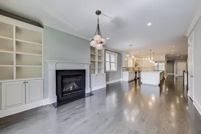 2038 N Burling Street #1, Chicago, IL 60614 - Photo 3