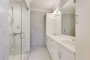 2038 N Burling St, Chicago, IL 60614 - Photo 13