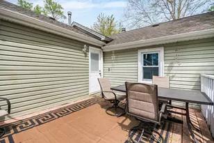 222 S Lincoln St, Braidwood, IL 60408 - Photo 17