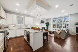 2521 N Ashland Ave, Chicago, IL 60614 - Photo 7