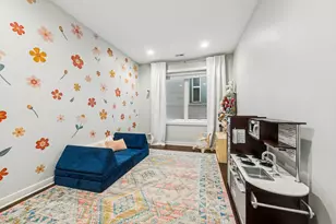 2521 N Ashland Ave, Chicago, IL 60614 - Photo 11