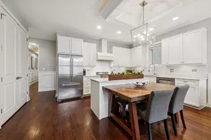 2521 N Ashland Ave, Chicago, IL 60614 - Photo 5