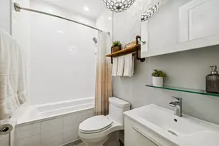 2521 N Ashland Ave, Chicago, IL 60614 - Photo 13