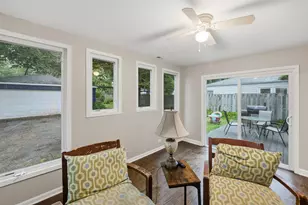 320 N Schubert St, Palatine, IL 60067 - Photo 9