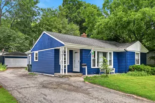320 N Schubert St, Palatine, IL 60067 - Photo 1
