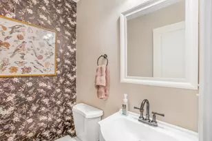 987 Lakewood Dr, Bartlett, IL 60103 - Photo 11