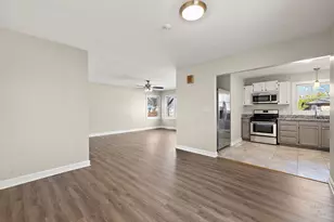 479 Porter Ave, Crystal Lake, IL 60014 - Photo 5