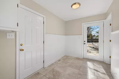 479 Porter Avenue, Crystal Lake, IL 60014 - Photo 9