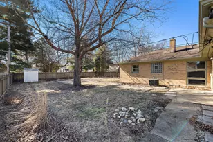 479 Porter Ave, Crystal Lake, IL 60014 - Photo 25