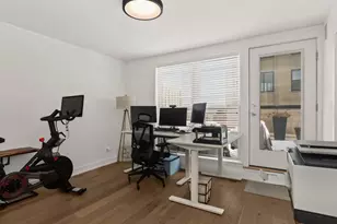 1645 W School St, Chicago, IL 60657 - Photo 15