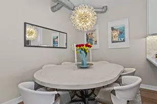 1645 W School St, Chicago, IL 60657 - Photo 3