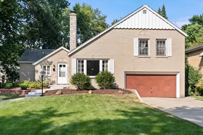 6745 N Leoti Avenue, Chicago, IL 60646 - Photo 1