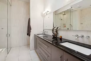 2217 N Clybourn Ave, Chicago, IL 60614 - Photo 19