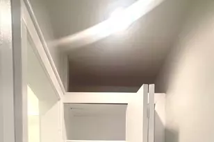 4133 N Ashland Ave, Chicago, IL 60613 - Photo 9