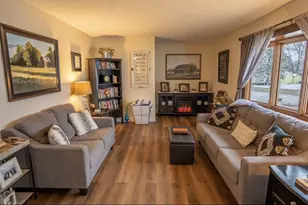 304 Lumar Dr, Pearl City, IL 61062 - Photo 3