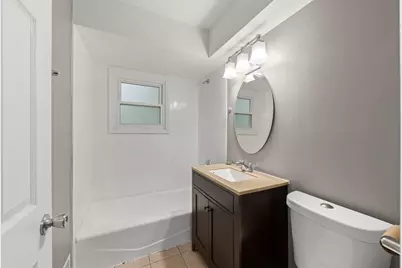 815 W 187th Street, Glenwood, IL 60425 - Photo 13