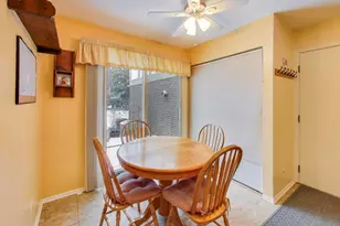 735 Garfield Ave, Libertyville, IL 60048 - Photo 9