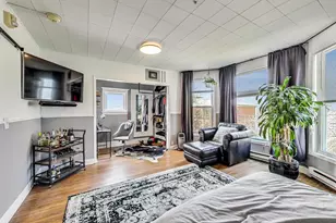 25 Webster Ave, Highwood, IL 60040 - Photo 13