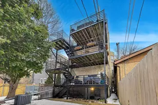 1122 N Winchester Ave, Chicago, IL 60622 - Photo 23