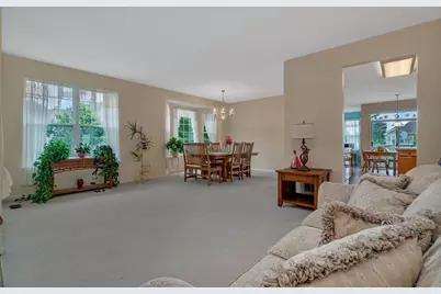 21201 Lily Lake Lane, Crest Hill, IL 60403 - Photo 3