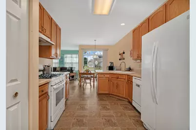 21201 Lily Lake Lane, Crest Hill, IL 60403 - Photo 15