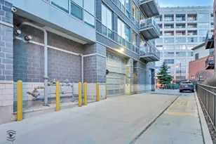 845 N Kingsbury St, Chicago, IL 60610 - Photo 25