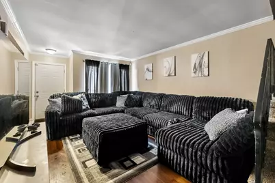 2295 Windsor Lane, Country Club Hills, IL 60478 - Photo 3