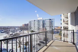 8801 W Golf Rd, Niles, IL 60714 - Photo 11