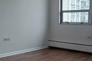 8801 W Golf Rd, Niles, IL 60714 - Photo 9