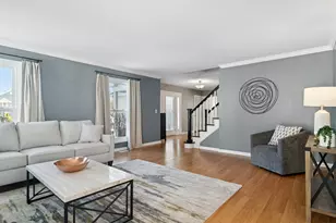 4210 N Walnut Ave, Arlington Heights, IL 60004 - Photo 3