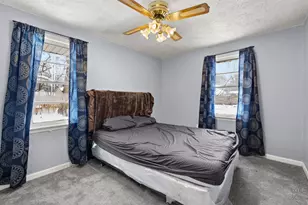 2406 Hermon Ave, Zion, IL 60099 - Photo 9