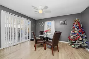 16 Forest Ln, Cary, IL 60013 - Photo 21