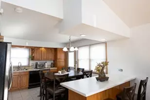 12507 S Tripp Ave, Alsip, IL 60803 - Photo 9