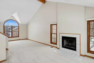 [Address not provided], Aurora, IL 60502 - Photo 9