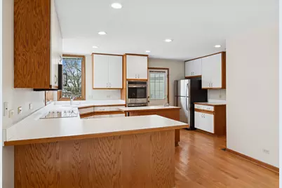 [Address not provided], Aurora, IL 60502 - Photo 5