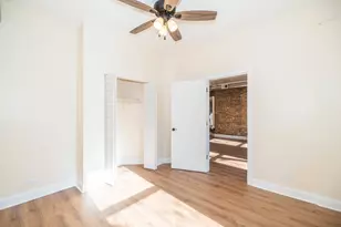 1032 W Dakin St, Chicago, IL 60613 - Photo 9