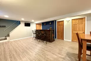 2841 W 100th Pl, Evergreen Park, IL 60805 - Photo 13