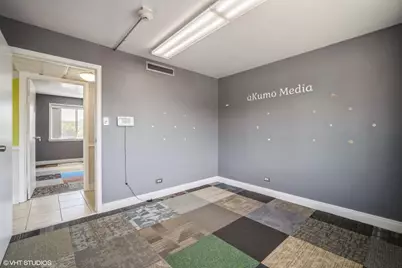 8755 Trumbull Avenue, Skokie, IL 60076 - Photo 9