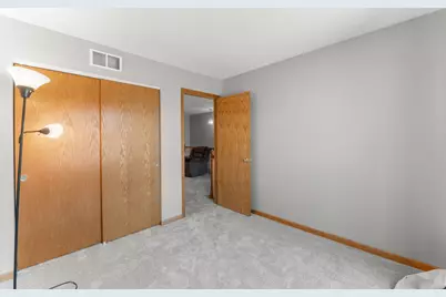 [Address not provided], Aurora, IL 60504 - Photo 5