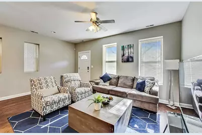 1730 W Beach Avenue #2, Chicago, IL 60622 - Photo 3